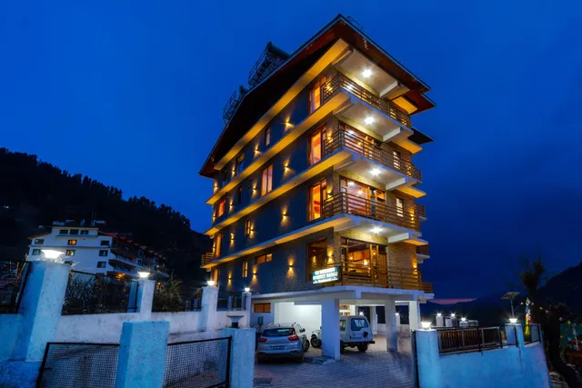 La Kailasha Regency Manali