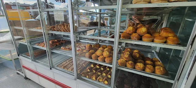Pineda's Bakery