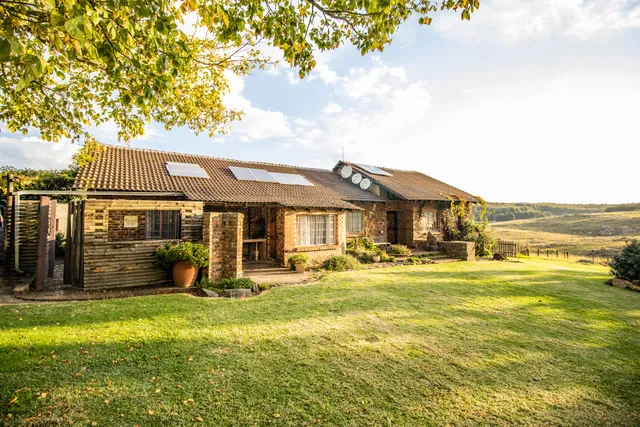 Rocks & Roses Farmstay