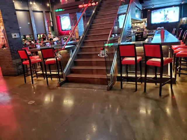 Shoeless Joe's Sports Grill