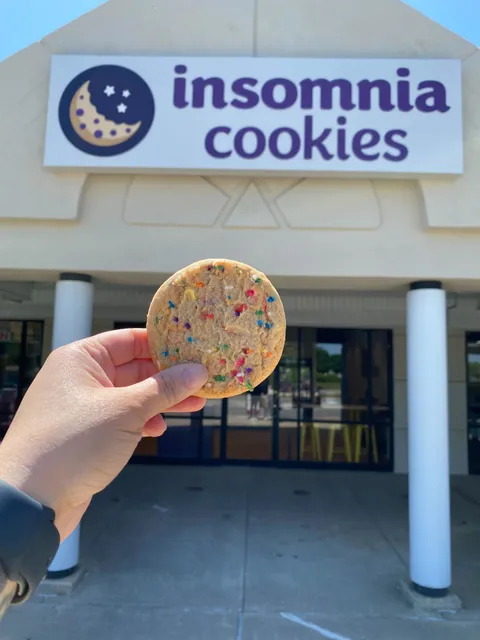 Insomnia Cookies