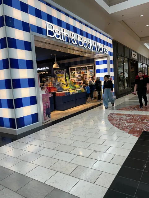 Bath & Body Works
