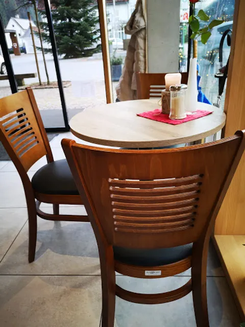 Wolftalcafe am Lindenplatz