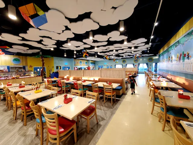 Sandy's Castle Restaurant at The Beach Retreat