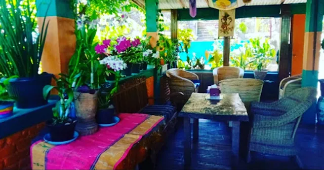 Horas Vegetarian Restaurant