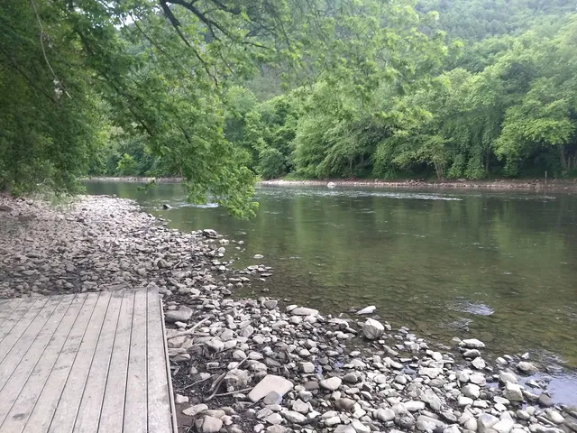 Mapleton Riverside Park