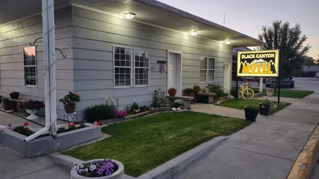 Black Canyon Motel