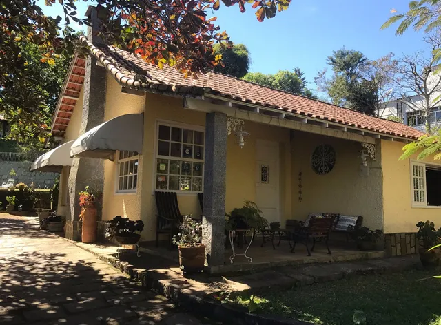 Pousada Casa do Ipe Yellow