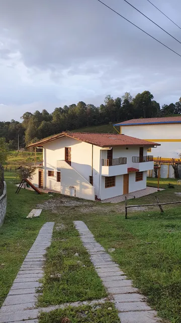 Casa Lucía Guatapé (Lunita de Guatapé)