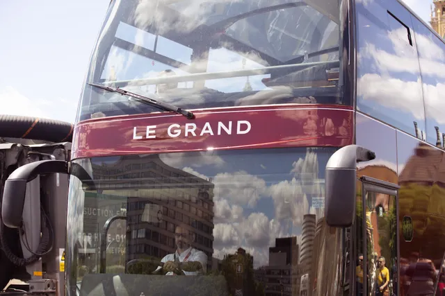 LE GRAND - the World's Most Luxurious Sightseeing Bus Tours