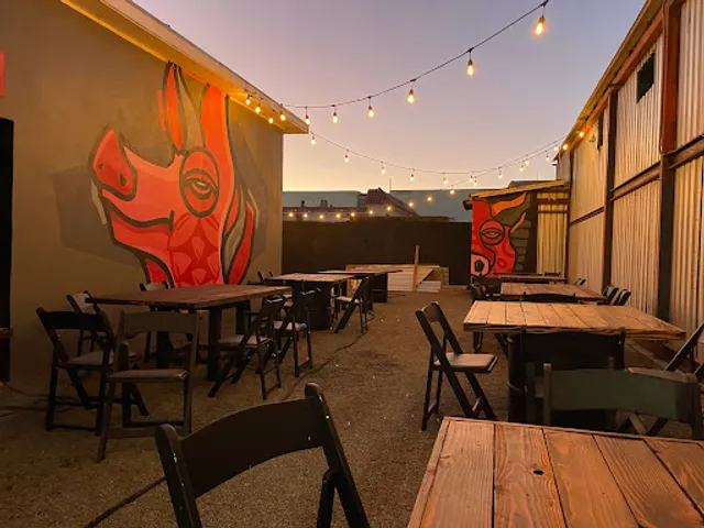 Bomba Puerco Smoked Burgers