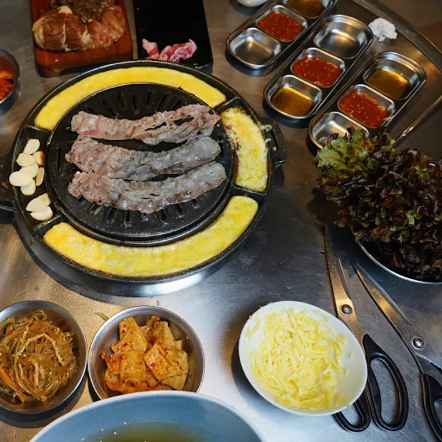 Don Dae Bak Restaurant