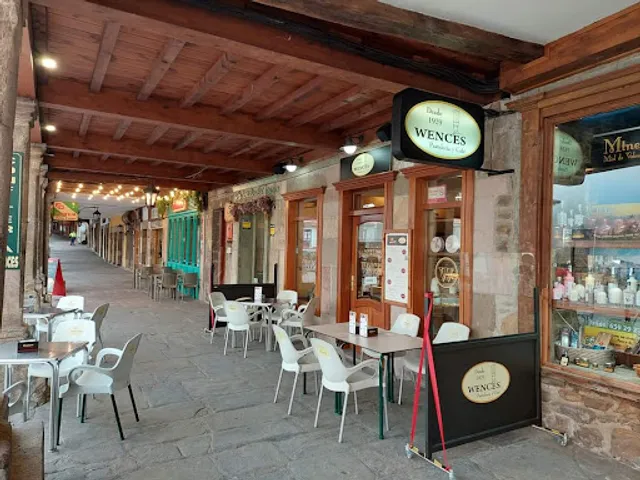 Pastelería Cafetería Wences 1929