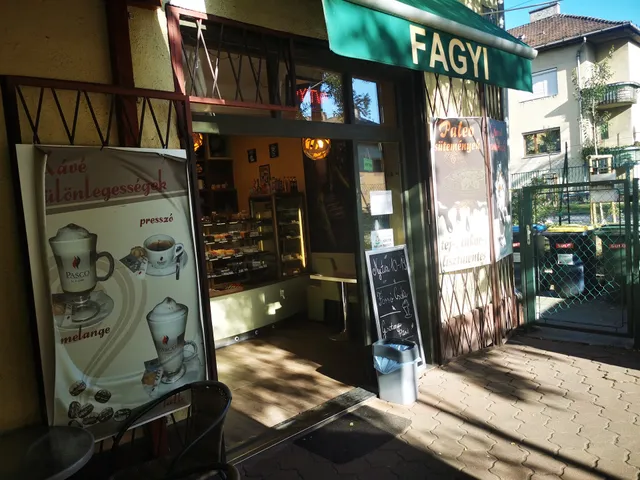 Kerekerdő Cukrászda