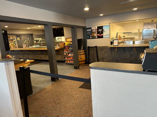 Lakeview Lodge - (Winter Only)