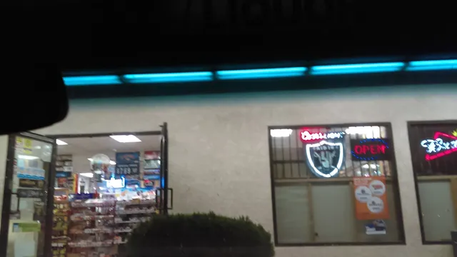 Fast Lane Market & Liquor