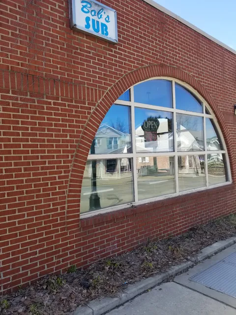 Bob's Sub & Sandwich Shop