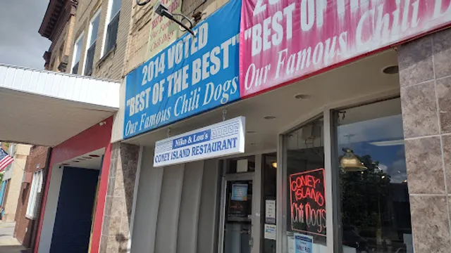 Coney Island Niko Lou's