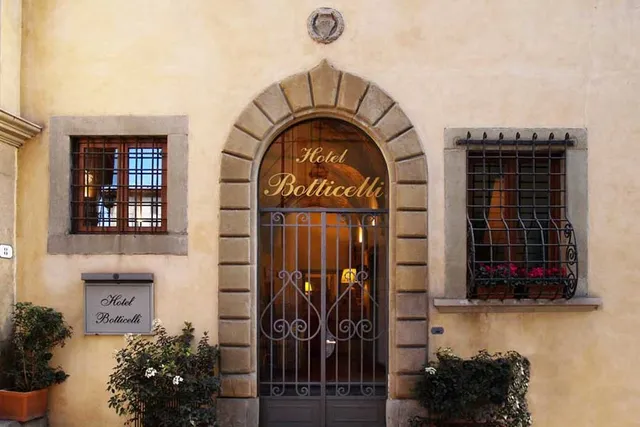 Botticelli Hotel Florence city centre