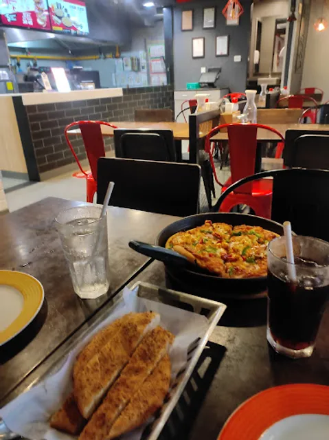 Pizza Hut | Mugalivakkam