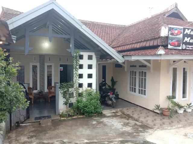 SYAHILA PRIVAT POOL HOMESTAY