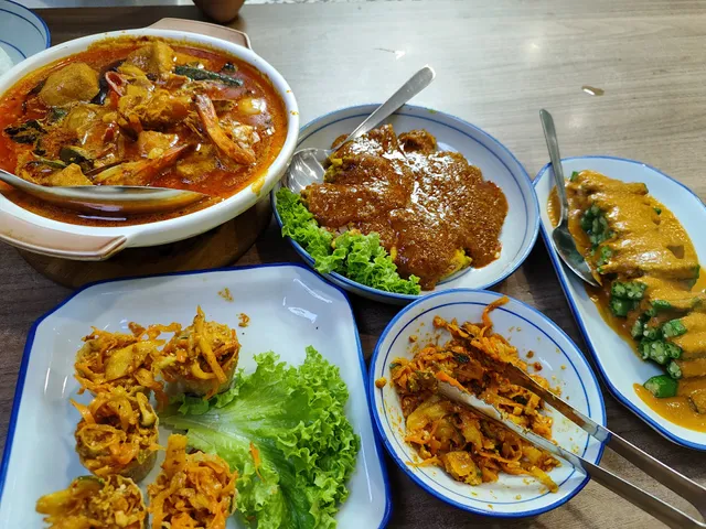 Tata Nyonya by Tang Ren (Bukit Indah)