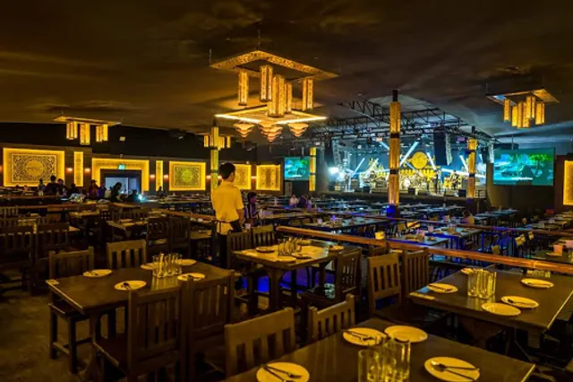 Saeng Jan Srinagarindra