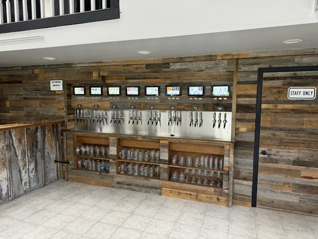 Latitude 42 Taphouse