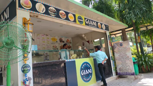 Giani's