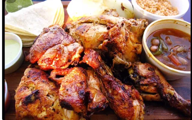 La Bonita Grocery Store