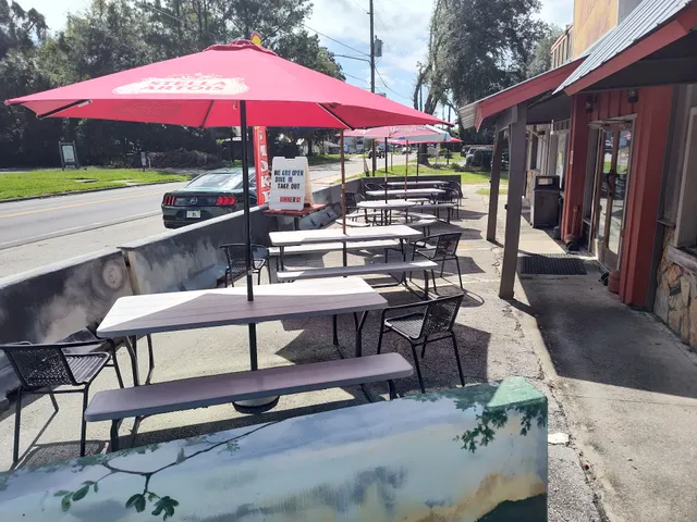 The Mustang Grill and Bar