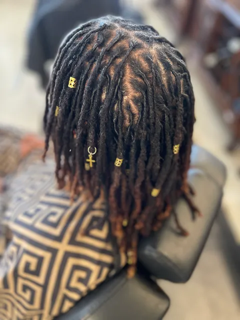 Sta Flo Beauty Lash Bar