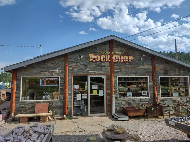 Dakota Stone Rock Shop/Not Dakota Stone Mining & Stone Supply