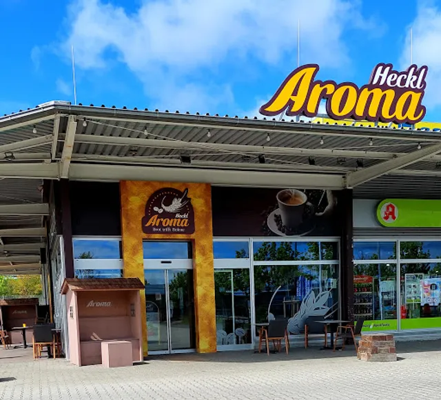 Aroma Brot trifft Bohne | Café, Bäckerei & Konditorei