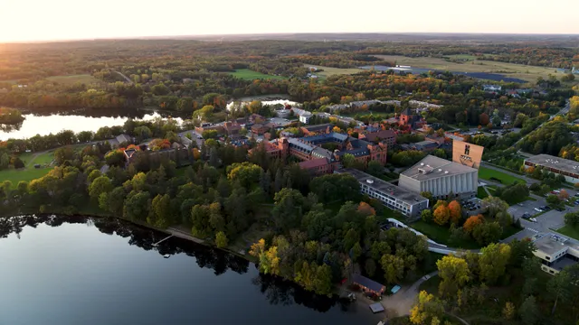 Saint John's University