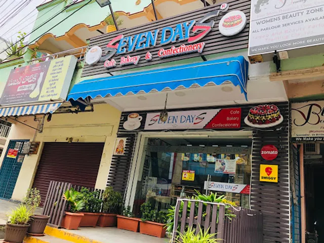 Seven Days cafe - Satyanarayana Puram