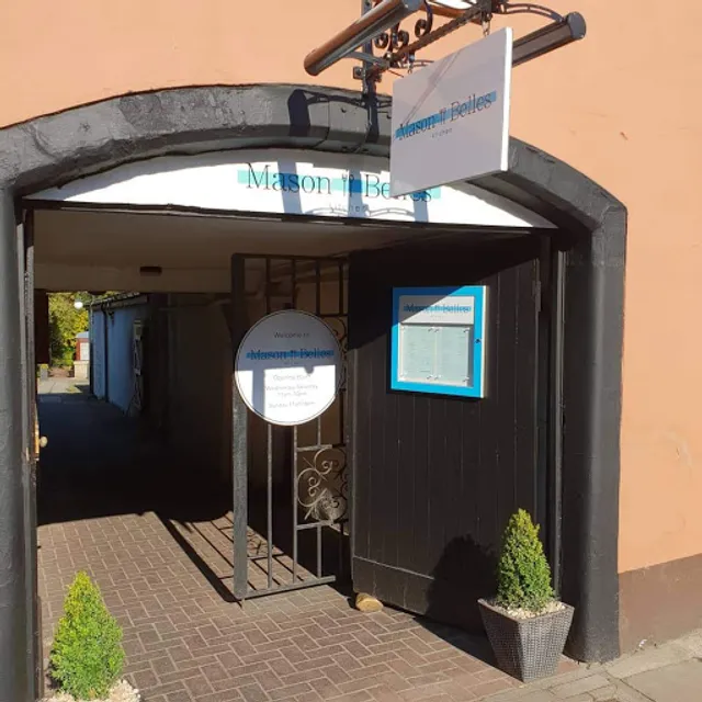 Mason Belles Kitchen