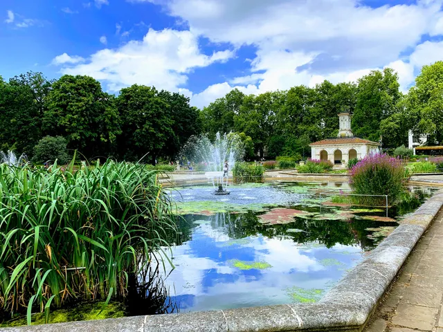 Hyde Park Apartments