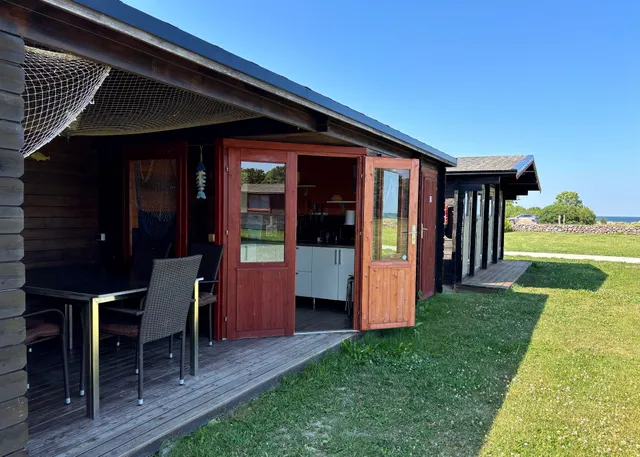 Lahe Holiday Village