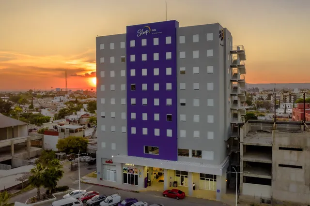 Sleep Inn León Antares