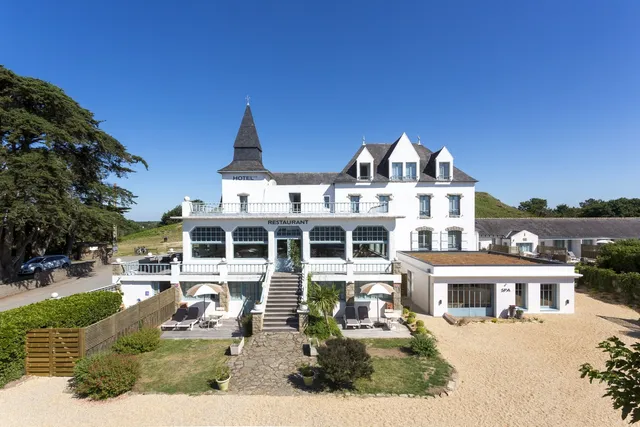 Hôtel Restaurant SPA Le Tumulus