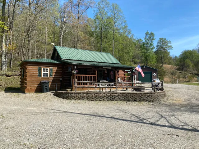 Turkey Ridge Lodges