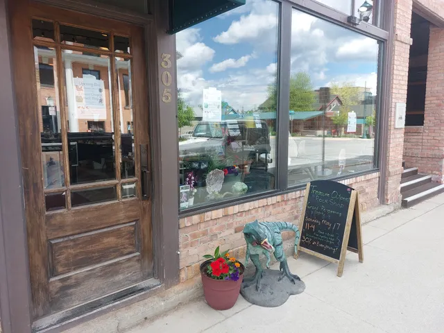 Treasure Outpost Rock Shop - Whitefish