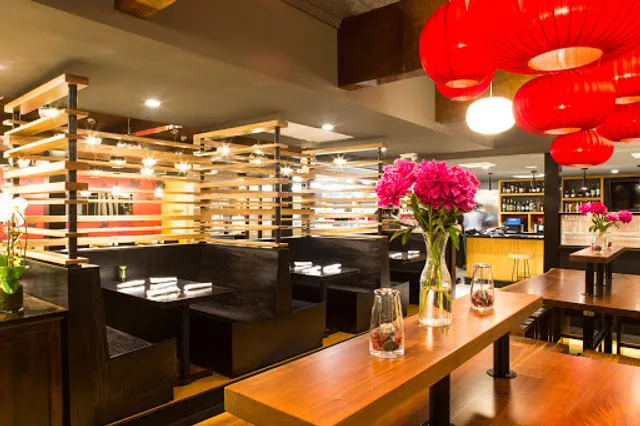 Kizuna Sushi & Ramen