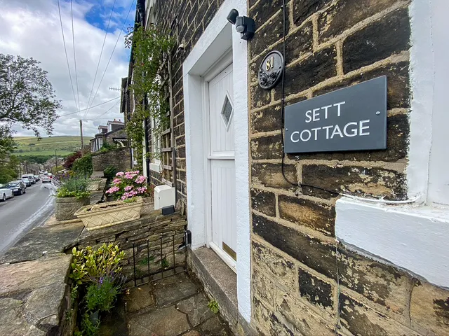 Sett Cottage