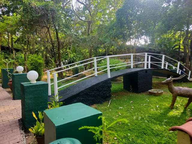 Udawalawe Safari Village by Plateeno