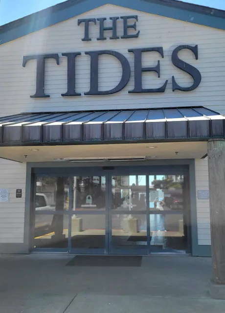 Tides Wharf Fish Market