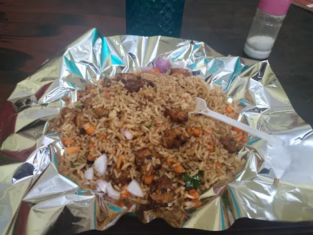 S.S. Fast food centre