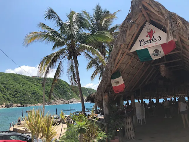 Cande's Restaurant and Bar