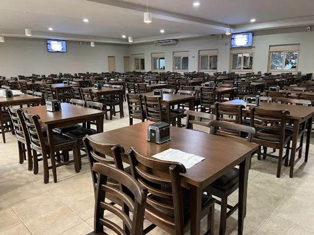 Restaurante e Churrascaria Leão do Parque